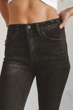 JBD. Bottoms JILLIAN STRAIGHT LEG JEANS