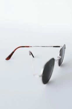 BLUE GEM ACCESSORIES RALLY SUNGLASSES