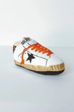 HAUTE DIGGITY DOG GOLDEN POOCH SNEAKER DOG TOY LIFESTYLE