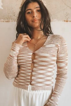 MISS LOVE Jackets + Button-ups JUBILEE CROPPED CARDIGAN