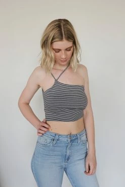 FINAL TOUCH LINLEY CROP TOP