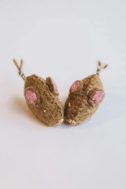 THE FOGGY DOG MOUSE FELT CAT TOY