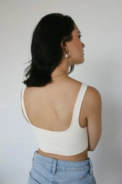 BY TOGETHER SEAMLESS RIBBED CROP TOP Crop Tops