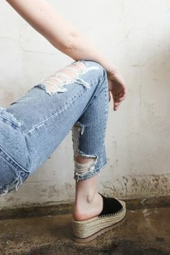 FLYING MONKEY Bottoms WILLA STRAIGHT LEG JEANS